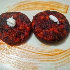 A picture of Beetroot Tikki.