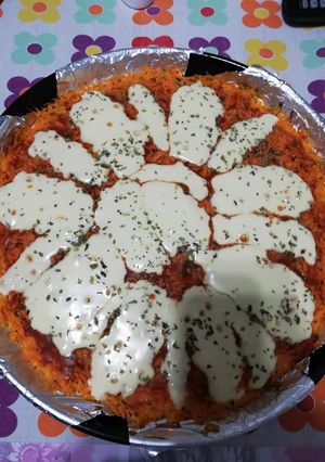 Una foto de Pizza con base de zanahoria!! 😋
