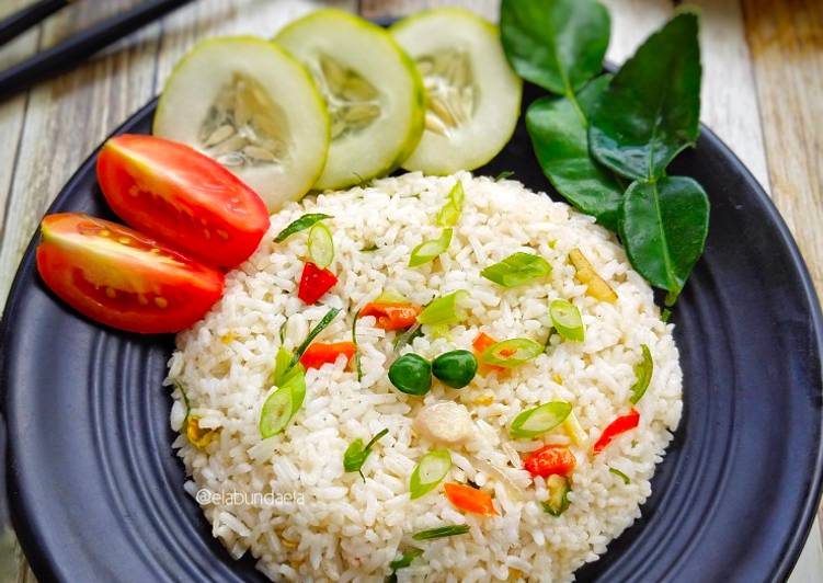 Nasi Goreng Daun Jeruk