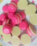 Kuih lapis.