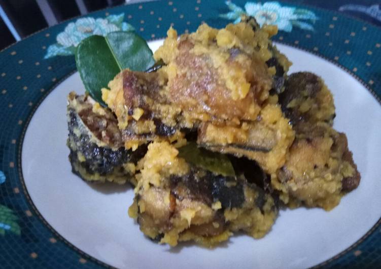 Langkah Menyiapkan Lele Bumbu Acar, Lezat Sekali