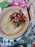 Brochetas de res