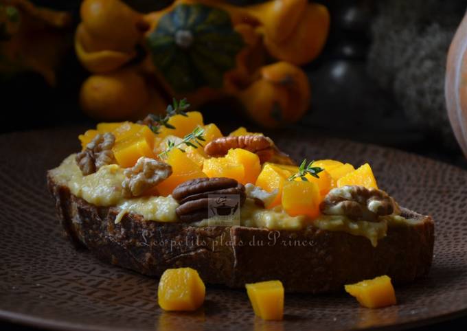 Recette facile de tartines automnales à la courge butternut