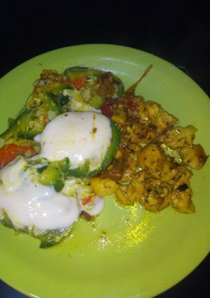 Una foto de Zapallito revuelto con pollo salteado