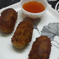 A picture of Lentils and Potato Croquettes.