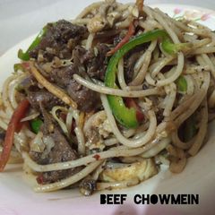 A picture of Beef chowmein (fajita).