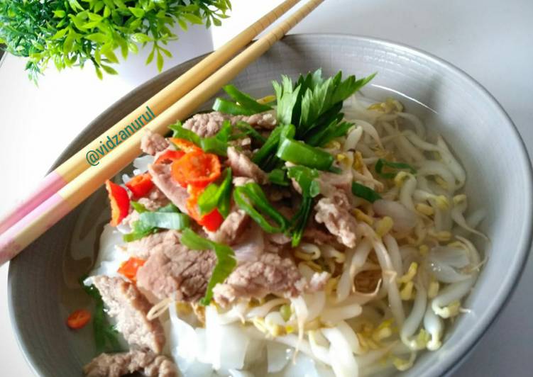 Cara Gampang Menyiapkan Vietnamese beef pho, Menggugah Selera