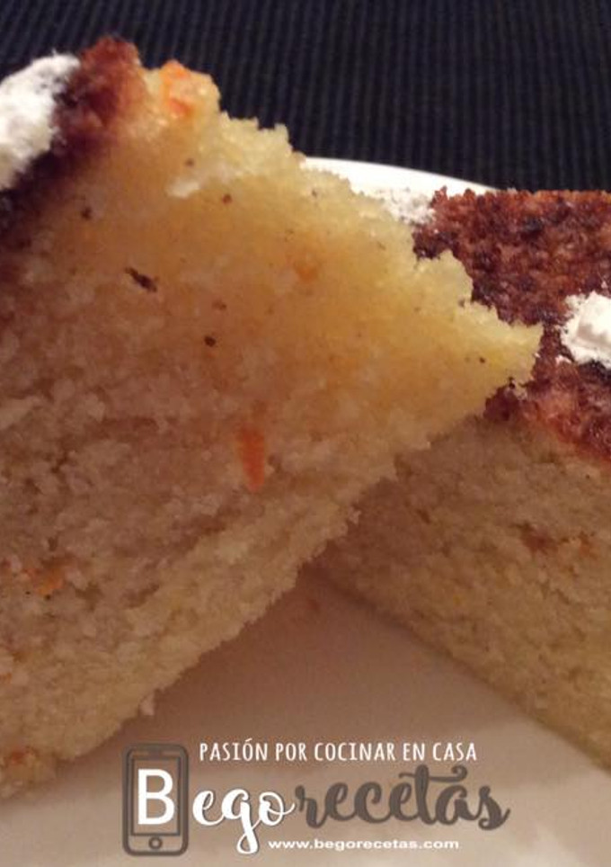 Una foto de Bizcocho de naranja, jengibre y cardamomo