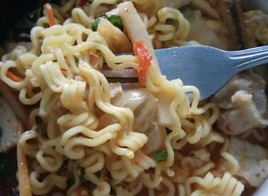 Foto resep Mie rebus kimchi