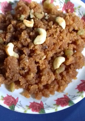 सूजी पेशावरी हलवा रेसिपी मुख्य फोटो