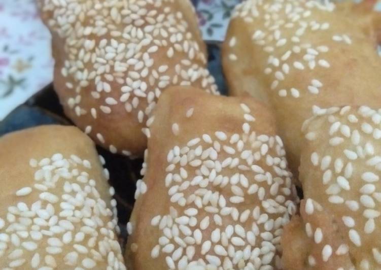 Resep Roti goreng wijen🥖, Enak