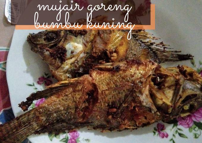 Langkah Mudah untuk Membuat 58. Mujair Goreng Bumbu Kuning, Lezat Sekali