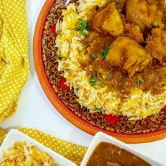 A picture of Saucy saffron moroccan chicken.