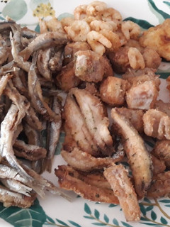 Una foto de Pescaíto frito