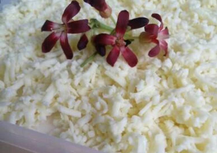 Puding susu keju