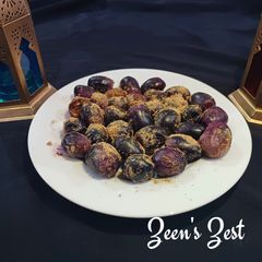 A picture of Street style Masala Jamun.