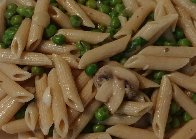 Recipe of Any-night-of-the-week Peas, mushrooms and pasta