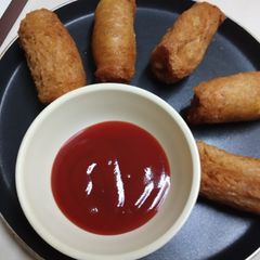A picture of Bread roll.