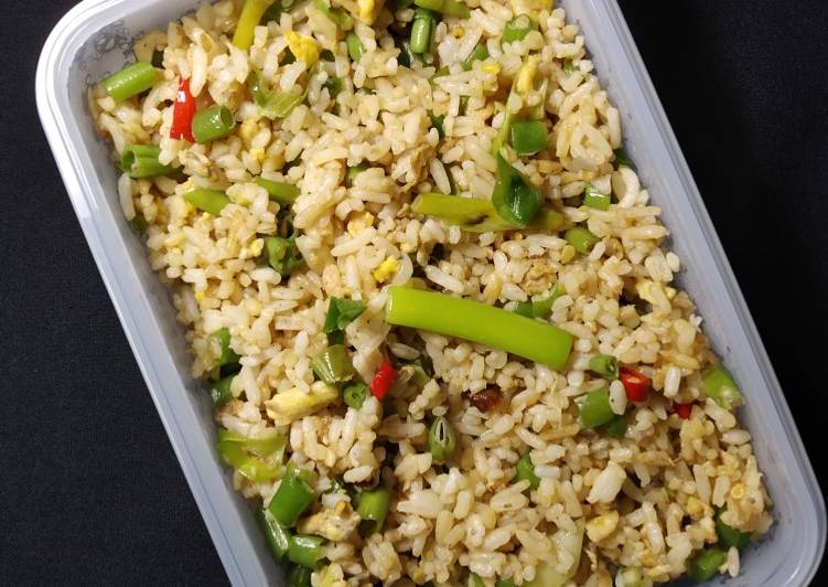 Cara Termudah Menyiapkan Nasi Goreng Buncis (Ide Lunch box) Bikin Ngiler
