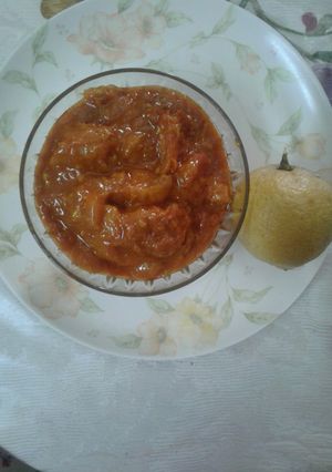 A picture of Lemon pickle.