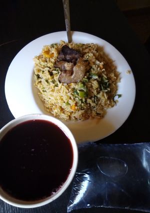 A picture of Dafadukan shinkafa with sobo.