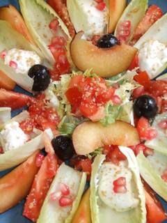 Una foto de Ensalada colorida
