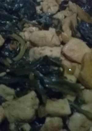 Foto resep Oseng daun ginseng tahu enaaaakkk....