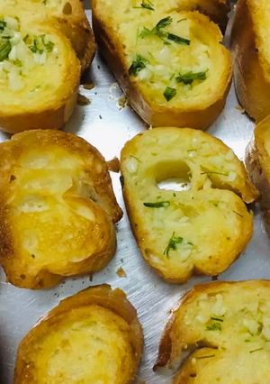 Hình của món Bánh Mì Bơ Tỏi.