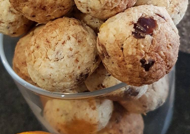 Step-by-Step Guide to Make Ultimate Coconut date and oat balls