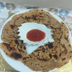 A picture of Egg cheese paratha.