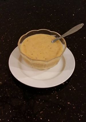 A picture of Sriracha Hollindaise Sauce.