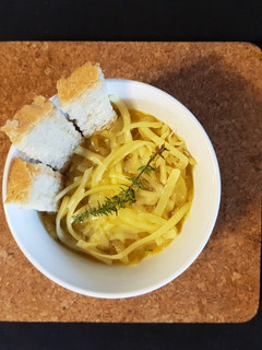 Foto di Zuppa di cipolle con brodo vegetale