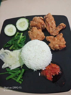 Foto resep Nasi Lalap khas Kota Tarakan