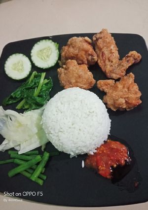 Foto resep Nasi Lalap khas Kota Tarakan