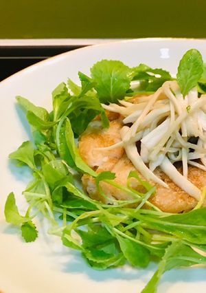 Hình của món Bún áp chảo.
