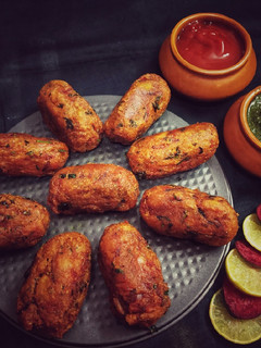 A picture of Banana - Beetroot rolls.