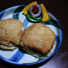 A picture of Low calorie burger.