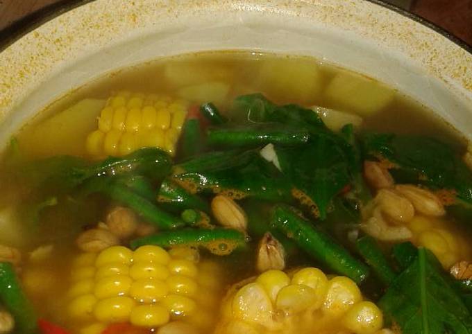 Sayur asem pedes manis