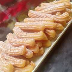 Churros Simple & Garing (1 Telur) রেসিপির প্রধান ছবি