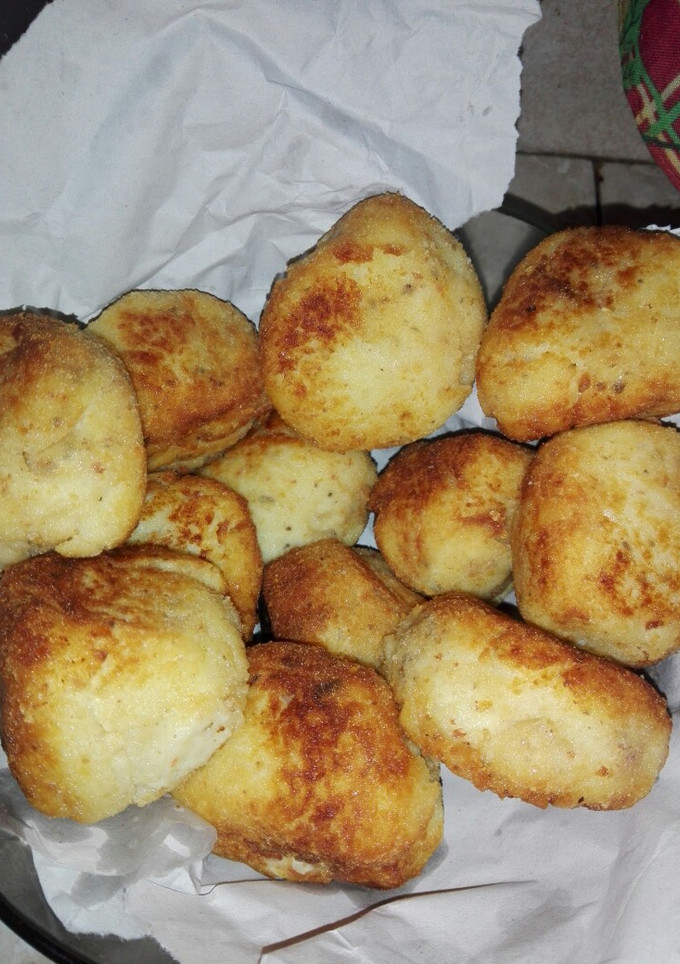 Una foto de Bombas de papa rellenas con queso