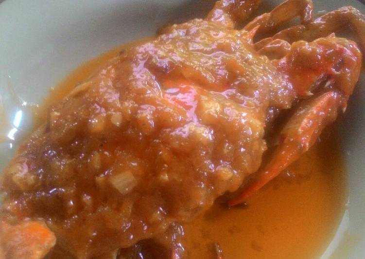 Kepiting laut saos padang