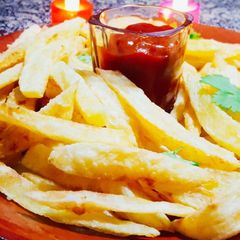 A picture of French fries.