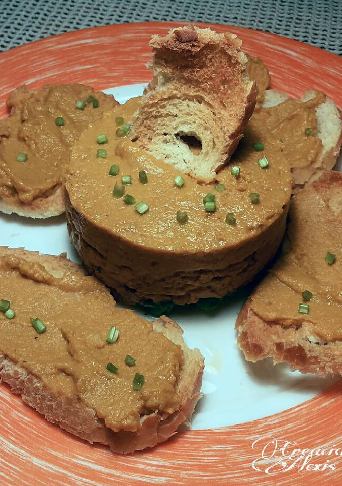 Una foto de Paté de pimientos berenjenas, tomates y manzanas asadas