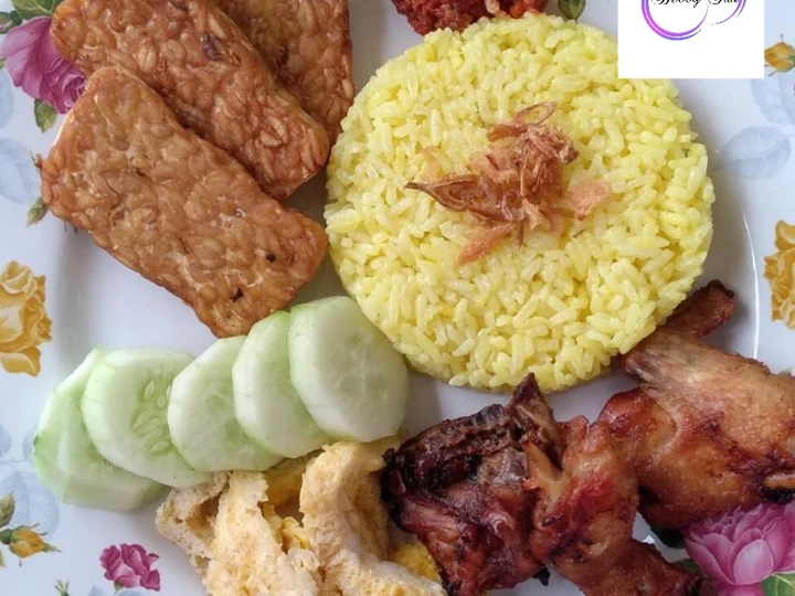 Cara Gampang Membikin Resep  Nasi Kuning Praktis Resep Lengkap yang Lezat Sekali, Lezat Sekali