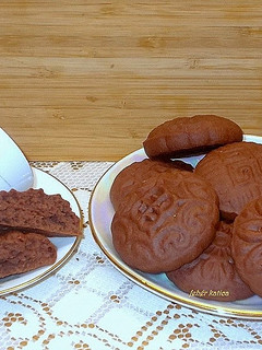 Omlós kakaós keksz recept fotója