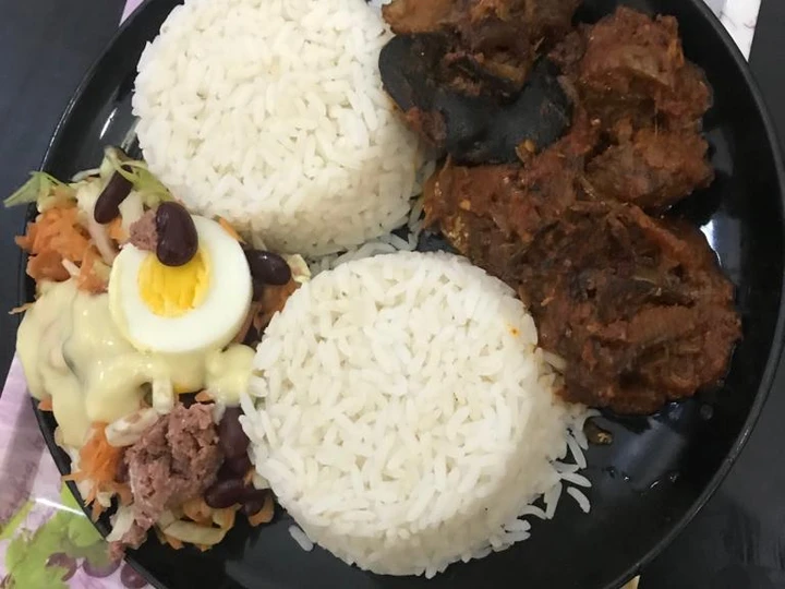 Easy Way Make Recipe Snail sauce,coleslaw and rice that is Perfect, Perfect}
