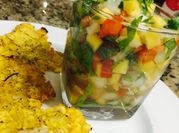 Una foto de ceviche banano