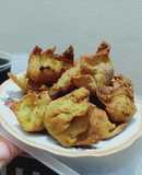 Hoành thánh hải sản chiên giòn