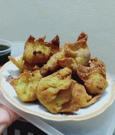 hoành thánh hải sản chiên