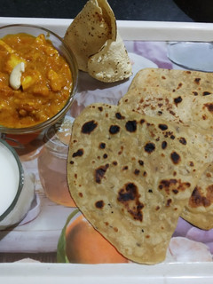 શાહી પનીર (Shahi Paneer Recipe In Gujarati) રેસીપી મુખ્ય ફોટો
